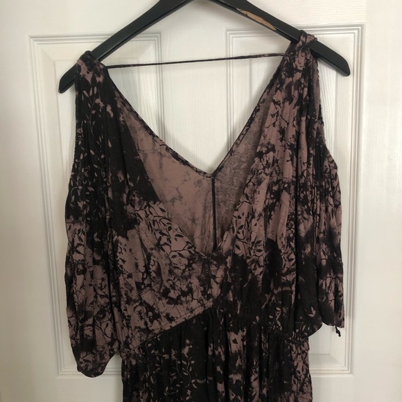 Free People // Flowy Top - Picture 4 of 5